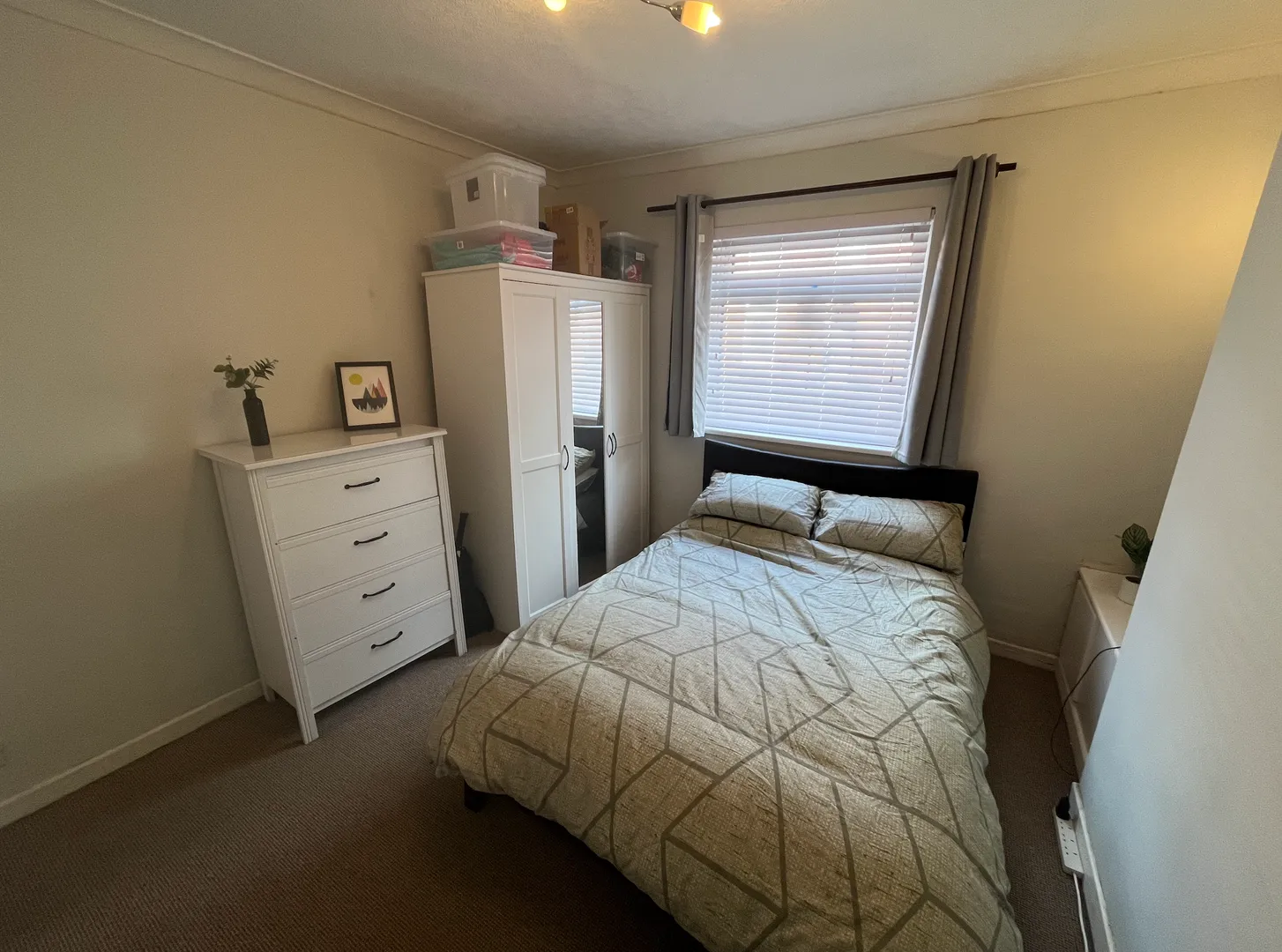 Modern 3 Bed House // Sep 2026 - Image 10